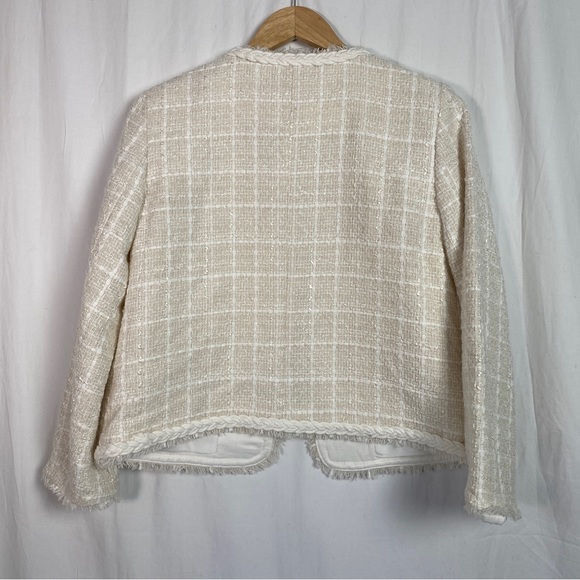 Ann Taylor Braided Trim White Tweed Jacket with eyelet closure. Size 4. NWOT. - Picture 10 of 10